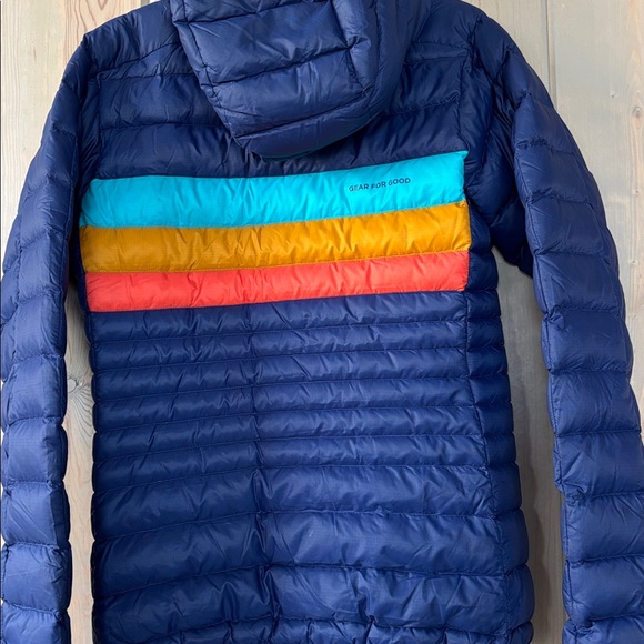 cotopaxi down jacket - Picture 3 of 10